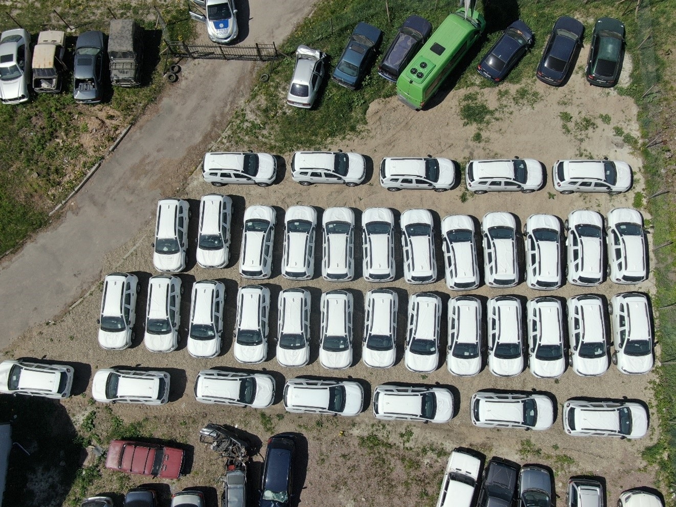 United States provides large vehicle fleet for border guards and National Police