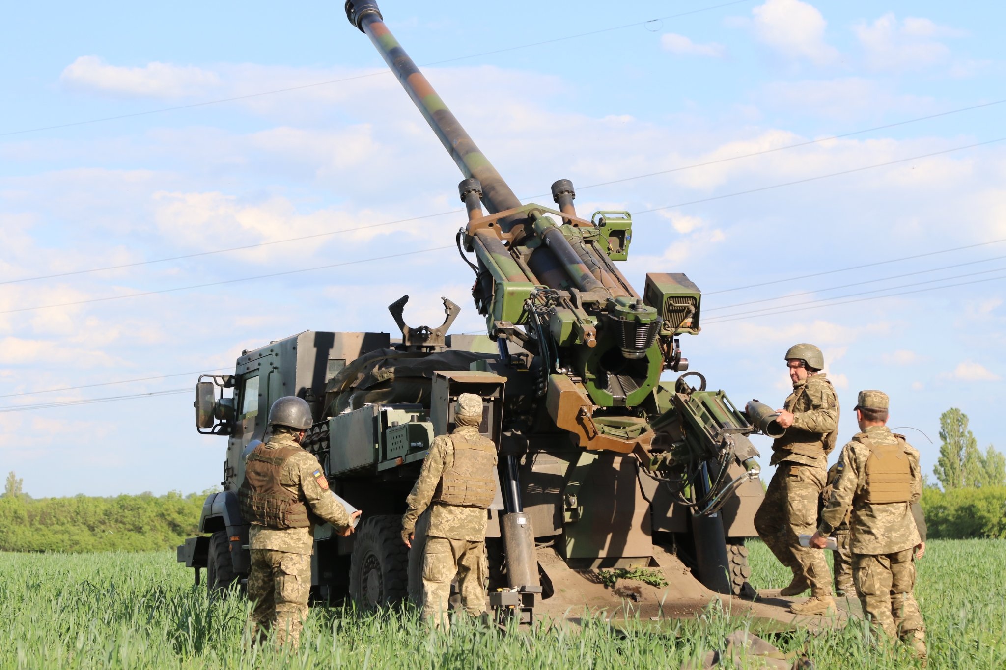 Ukrainian troops push enemy back in Sievierodonetsk direction – Ministry of Defense