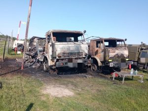 Згоріла техніка: фото наслідків пожежі у військовій частині у Брянській області Росії