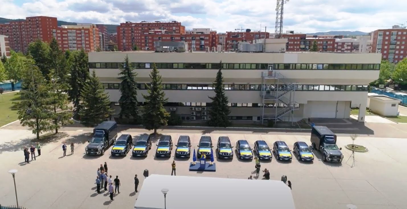 EUAM, EULEX provide 12 vehicles to Ukrainian border guards