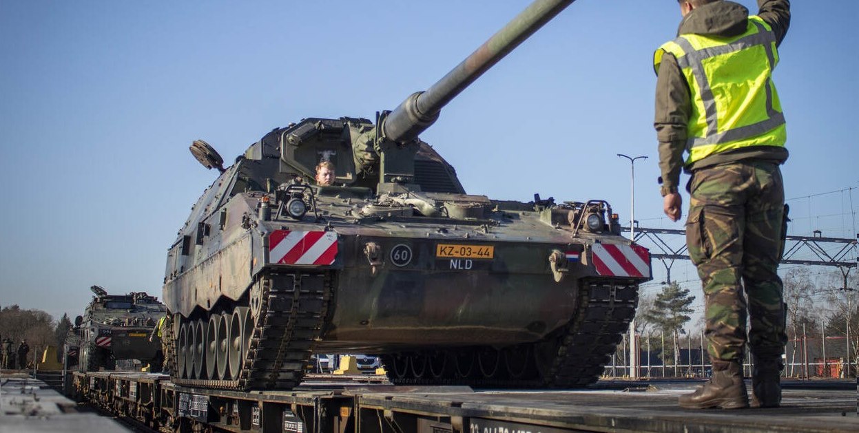 Germany transfers artillery systems, armored vehicles, and air defense systems to Ukraine