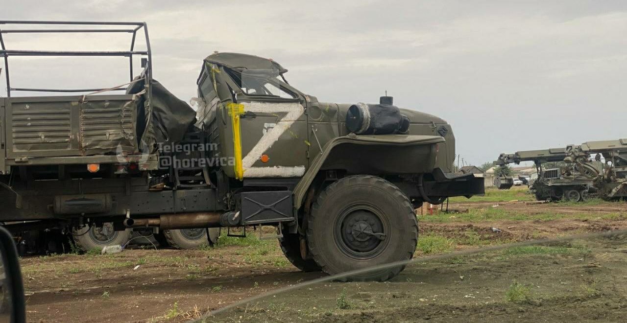 Біля Джанкоя військові Росії збирають свою пошкоджену техніку