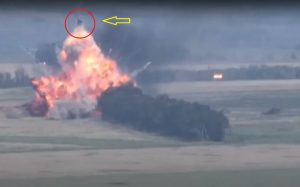 Ukrainian soldiers neutralized a Russian tank in the Izium direction