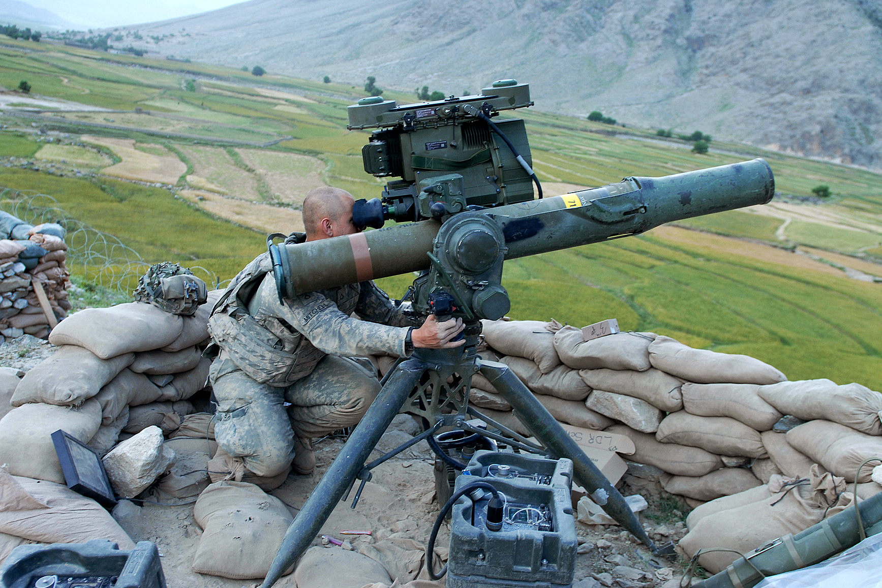 US transfers 1,500 TOW ATGM to Ukraine