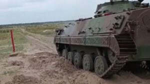 Військові України показали тренування з БМП М-80А від Словенії