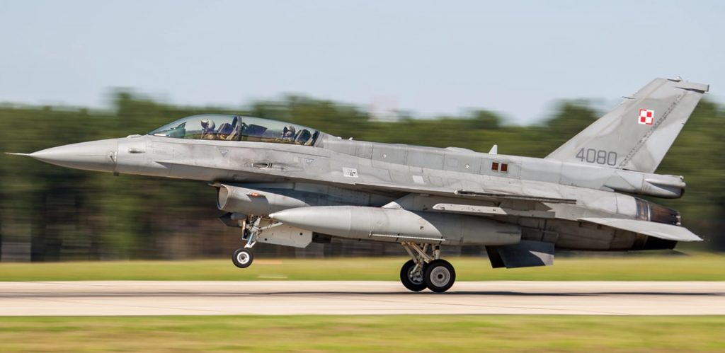 Винищувач F-16D Fighting Falcon Повітряних сил Польщі. 2015 рік. Польща. Фото: jetphotos.com