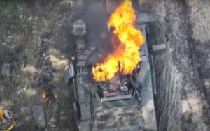 Ukrainian drone burned an enemy Т-72B3: projectile hit an open hatch