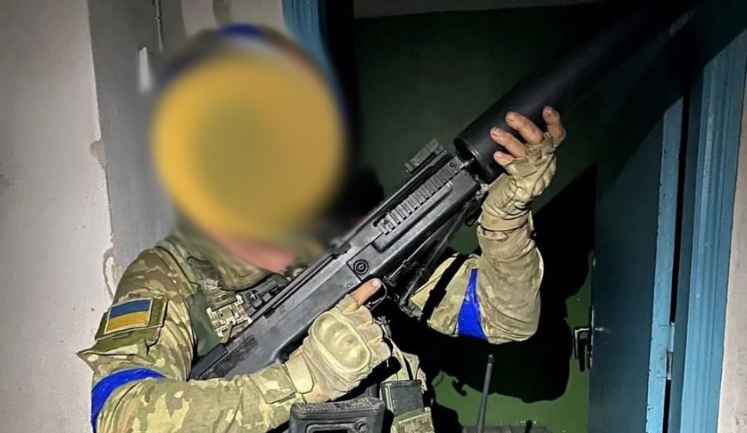 The military captured a rare VKS sniper rifle of the Russian Federation Federal Security Service