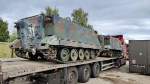 Lithuania handed over M113 armored personnel carriers to Ukraine and took PzH 2000 self-propelled howitzers for repair