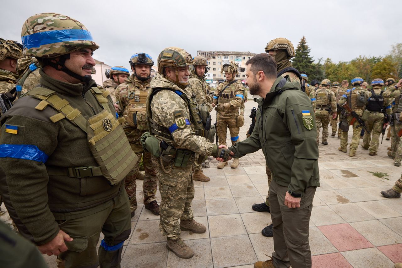 Урочистості з нагоди підняття українського прапора в Ізюмі, Харківська область, 14 вересня 2022 Фото: Офіс Президента України