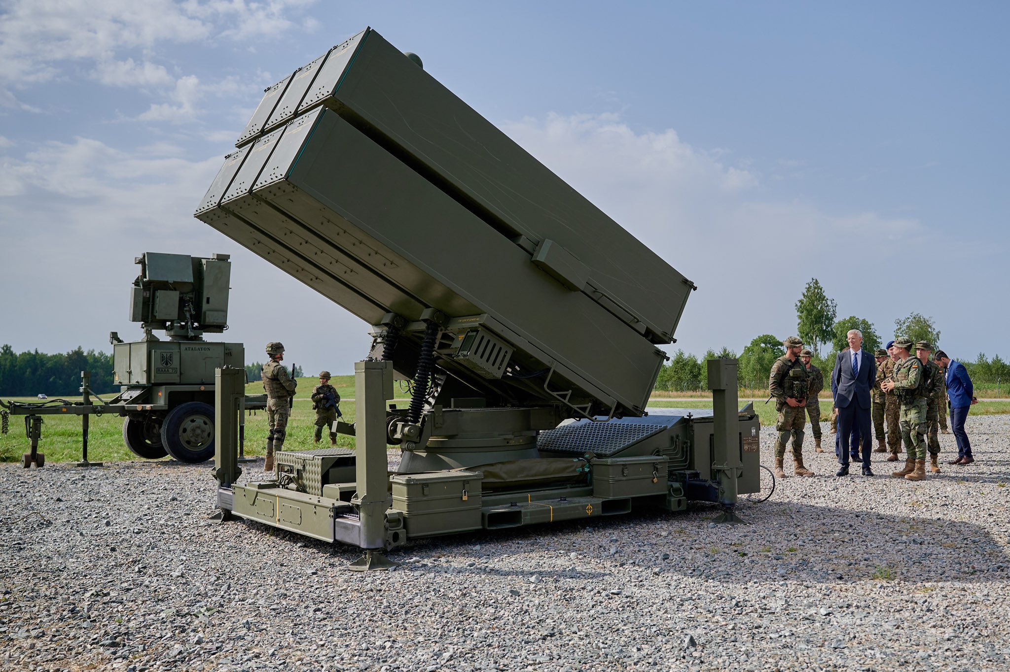 Estonia to lobby allies for air defense systems transfer to Ukraine