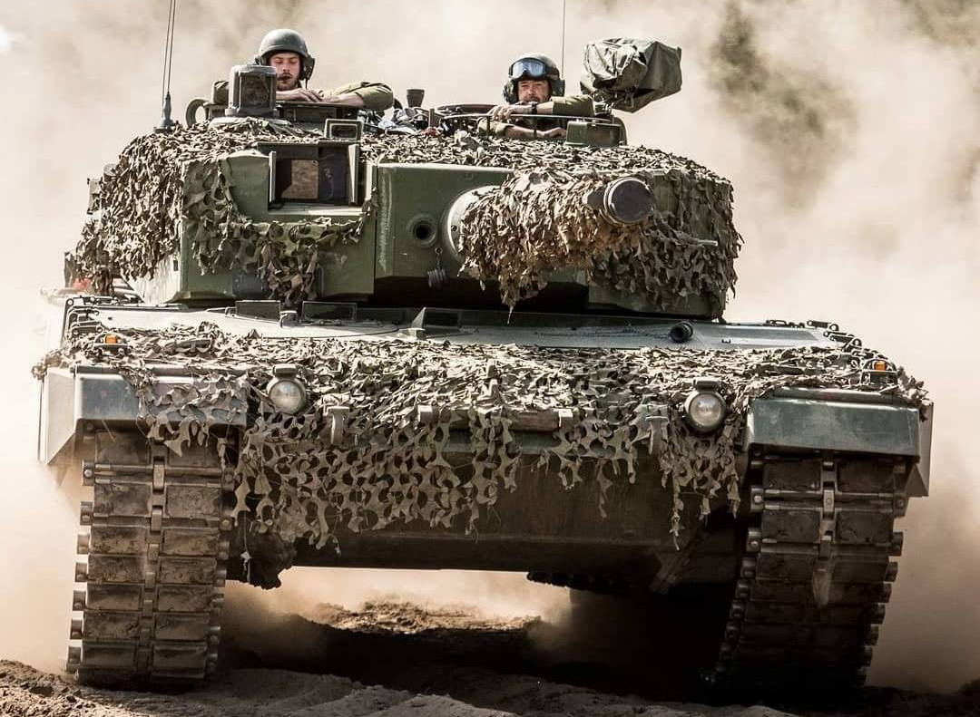 Чеські танкісти починають освоєння танків Leopard 2