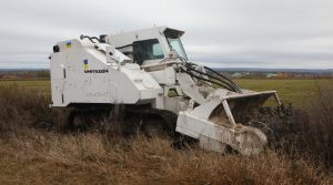 В Україну доставили машину розмінування Armtac 400