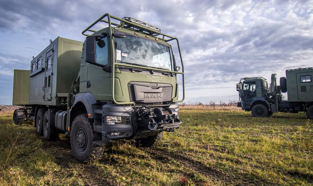 Armed Forces of Ukraine receive mobile repair stations for HMMWV