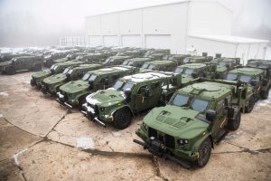 Військові Литви отримали другу партію бронеавтомобілів JLTV