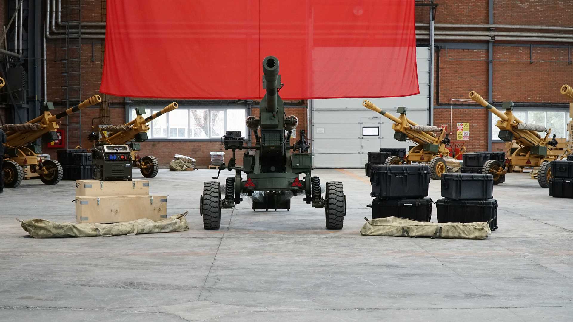 Turkish military receives the first batch of 105mm BORAN howitzers