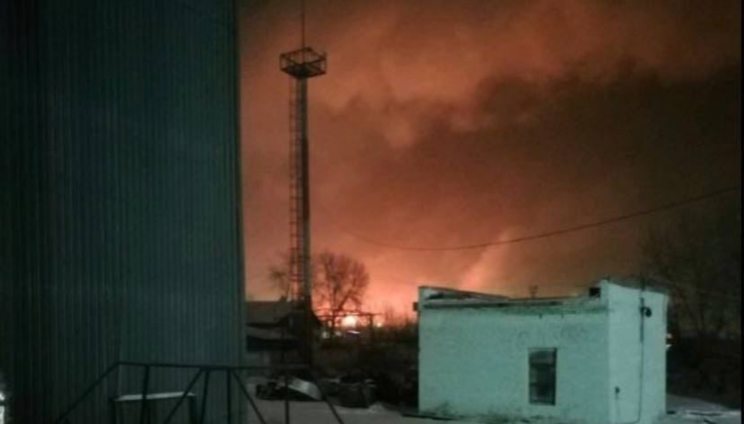 One of the largest oil refineries in Siberia is on fire in Russia