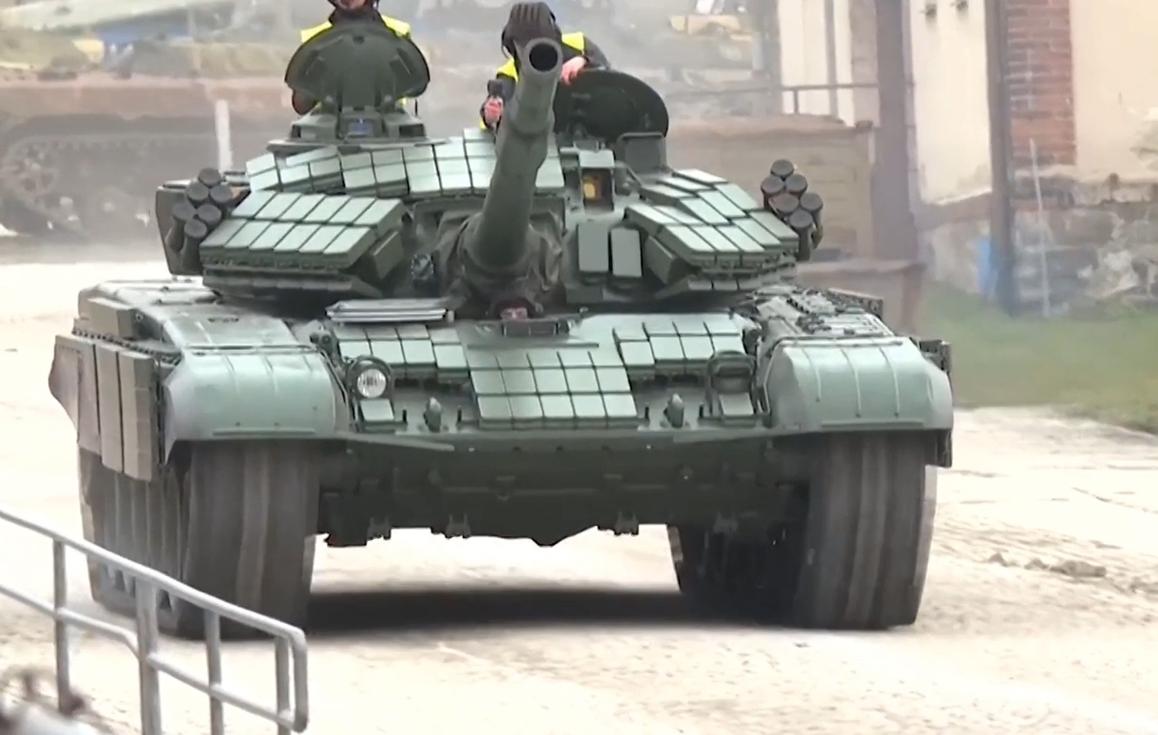 Excalibur Army modernizuje 90 czołgów dla Ukrainy