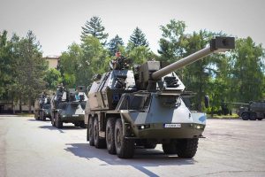 Slovakia handed over to Ukraine eight Zuzana 2 self-propelled guns