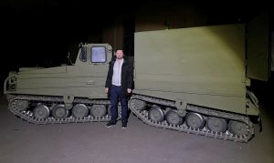 Військовим передали третій всюдихід Bandvagn 202