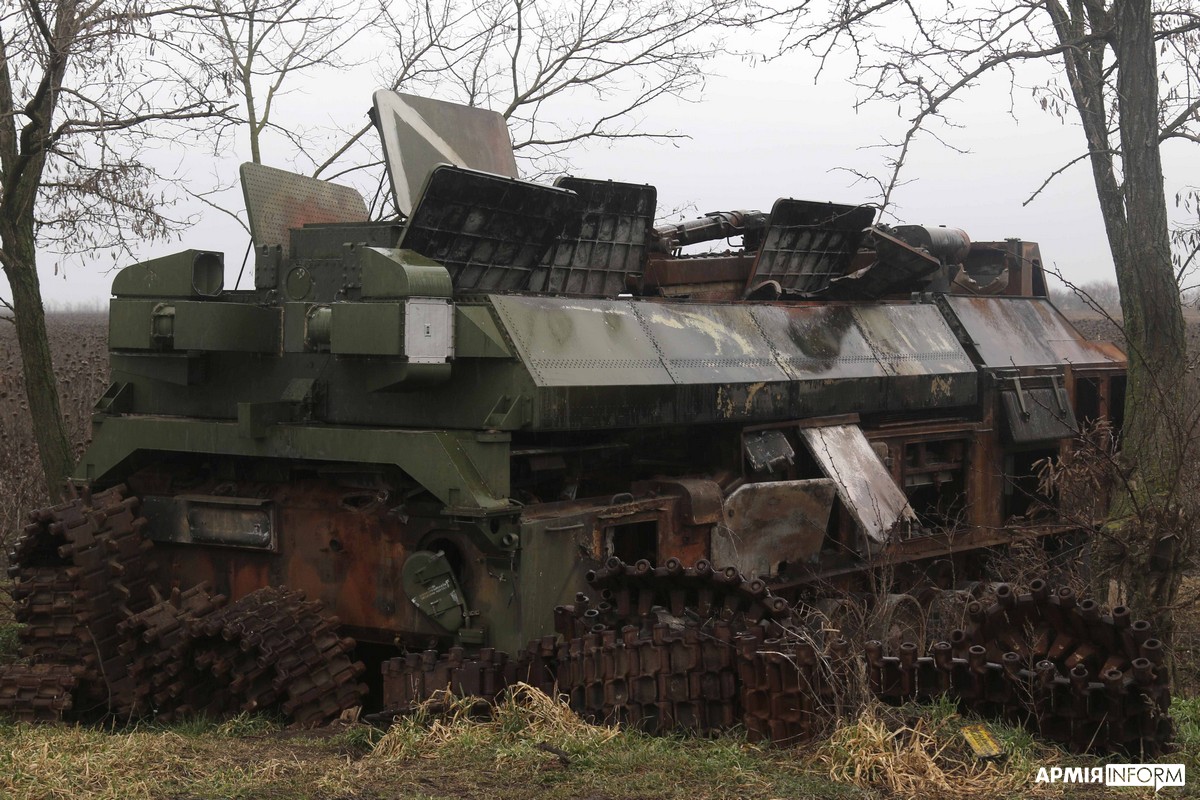 Destroyed Zoopark-1M radar found in Kherson region