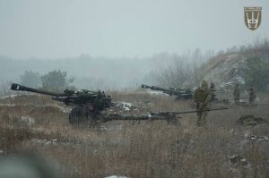 Ukrainian gunners demonstrated the operation of the M119A3 howitzers