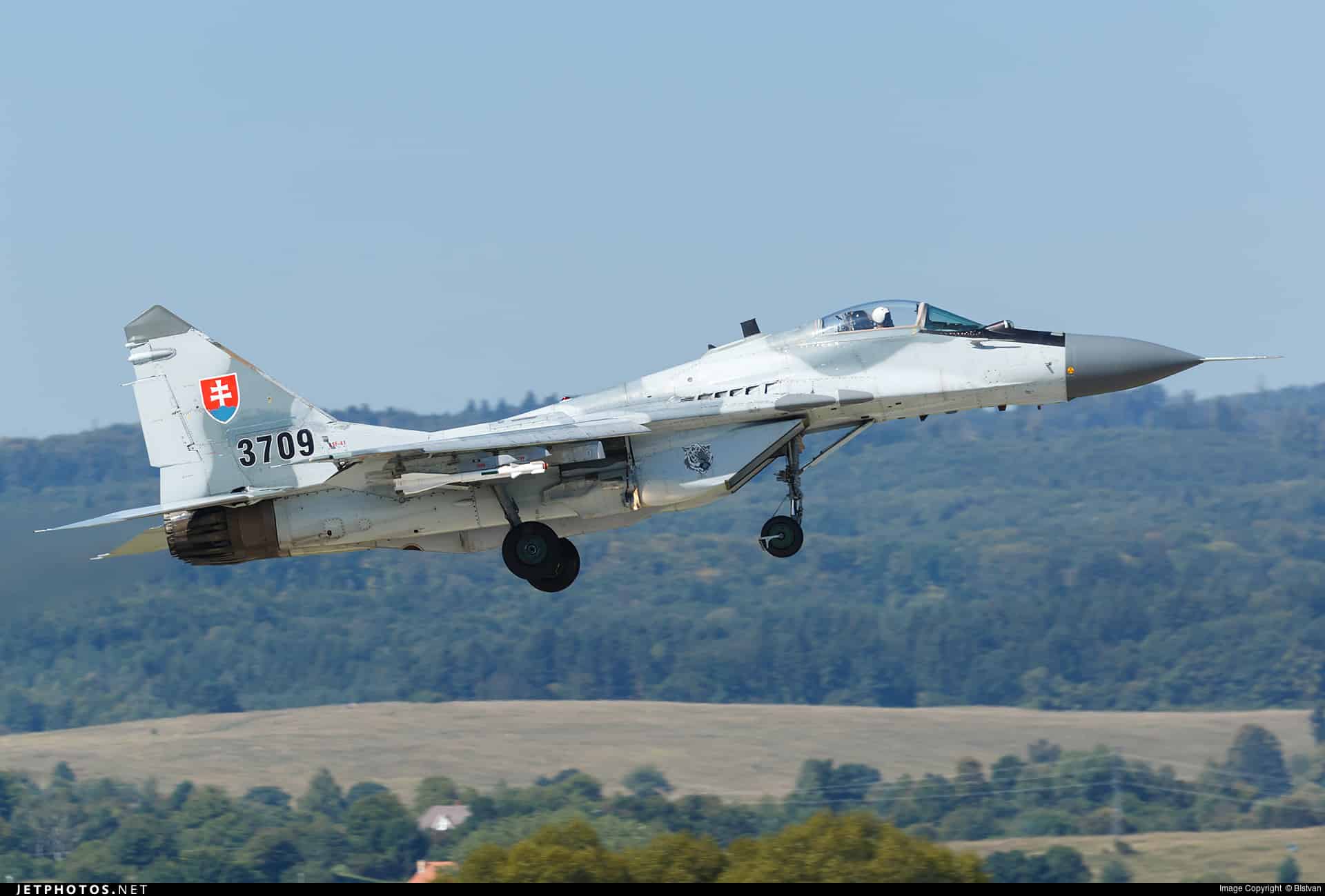 Słowacja może przekazać Ukrainie swoje myśliwce MiG-29