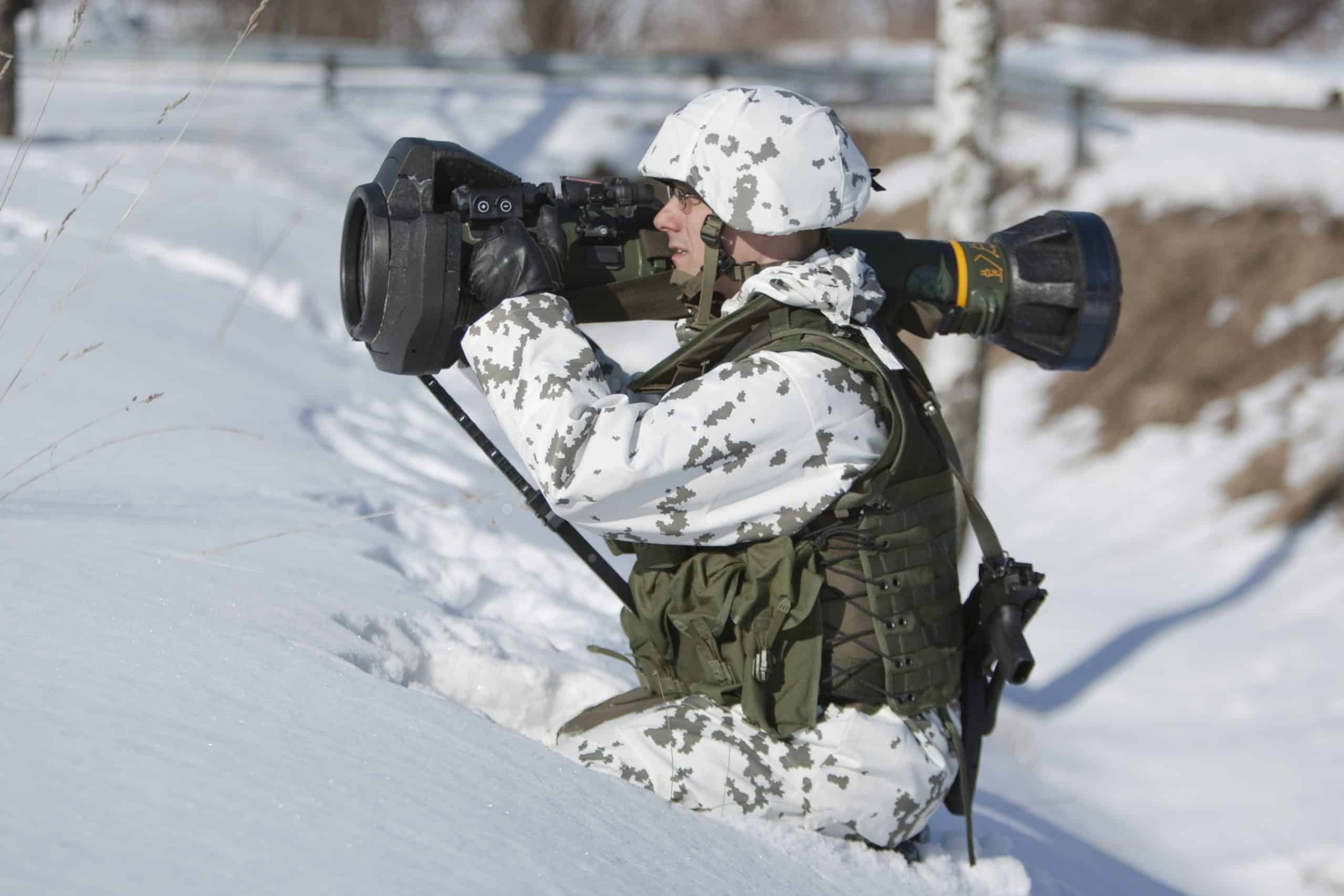 Finlandia kupuje lekkie PPK NLAW