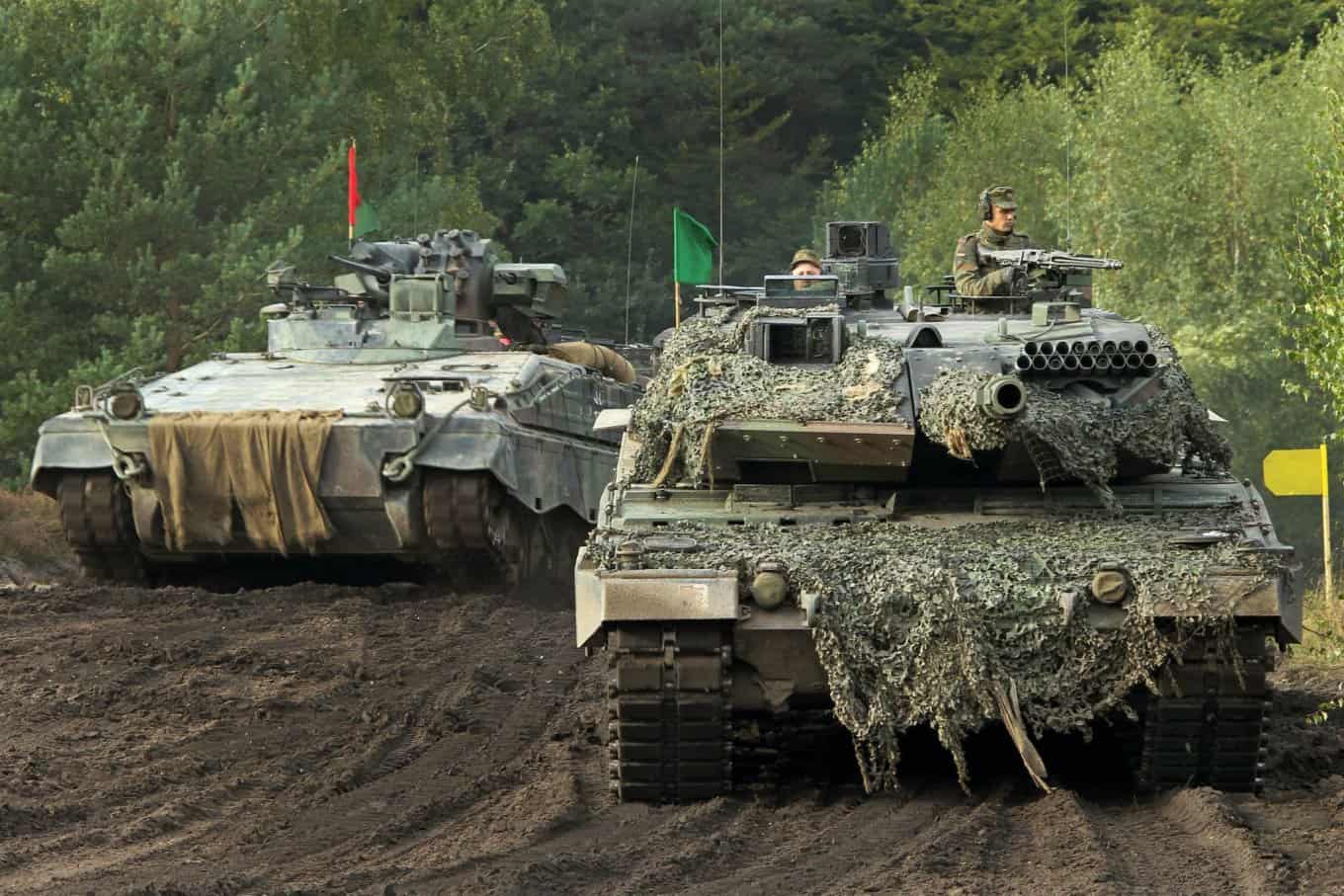 German Leopard 2 and Marder arrive in Ukraine as promised