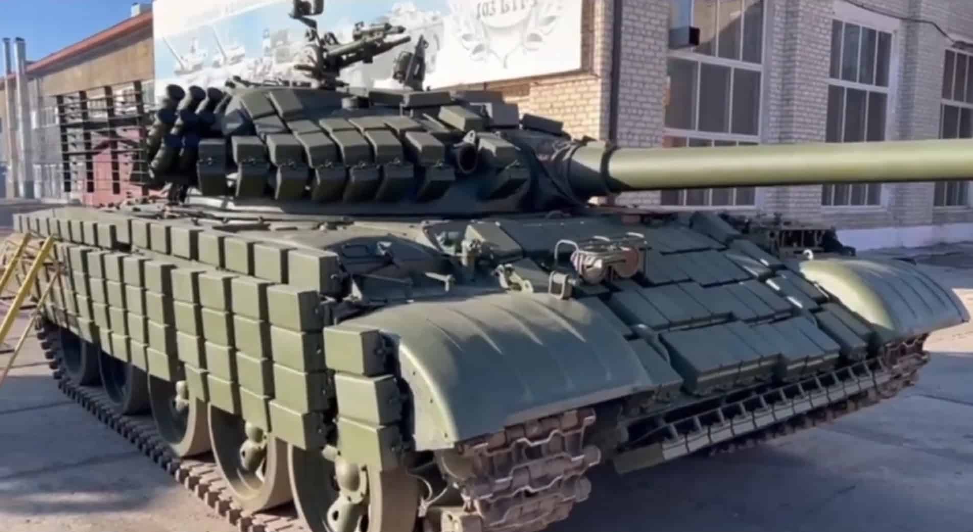 Russia shows modernization of T-62 tanks