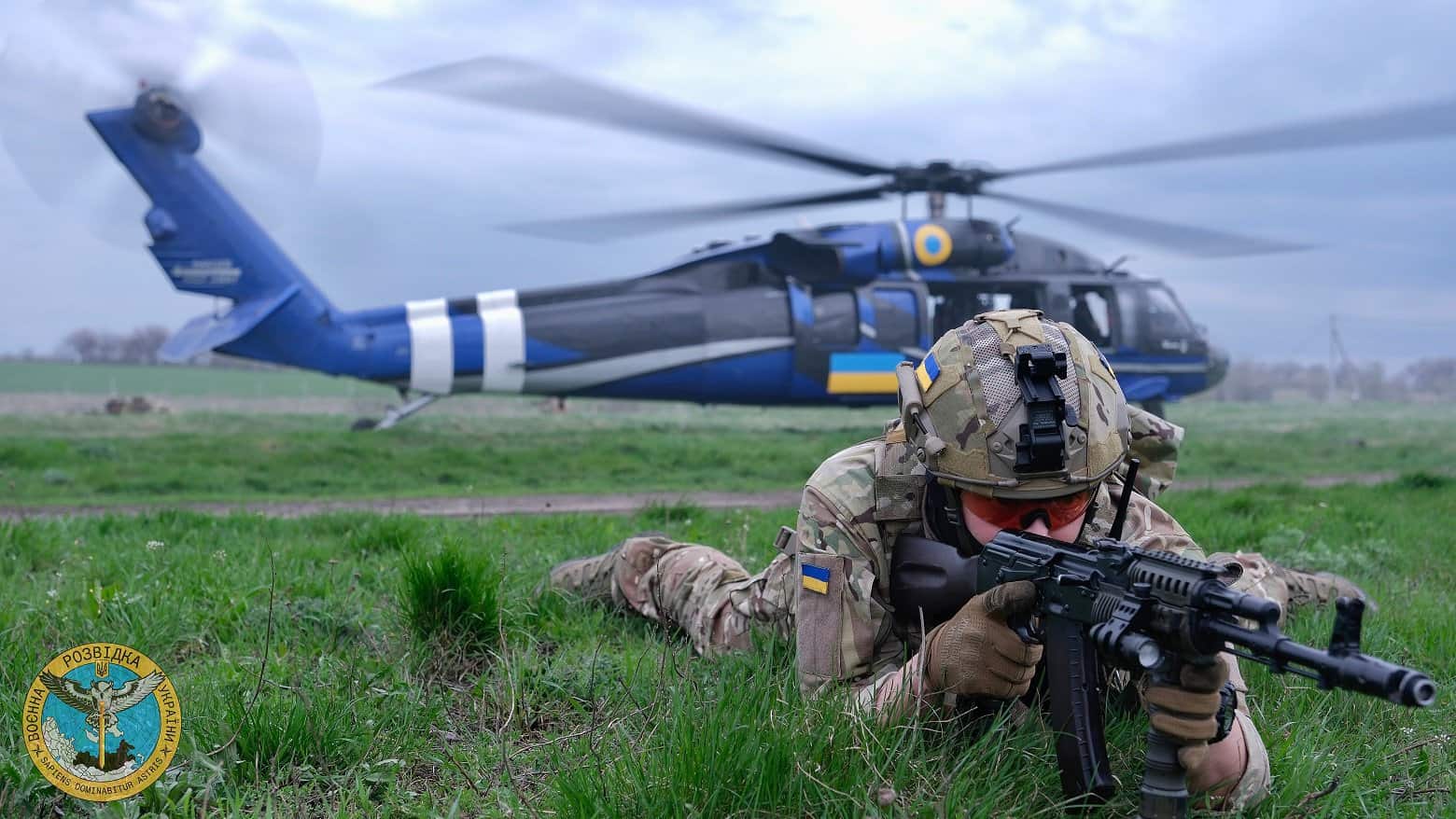 Soldiers of the Defence Intelligence of the Ministry of Defense of Ukraine demonstrated training on a Black Hawk helicopter