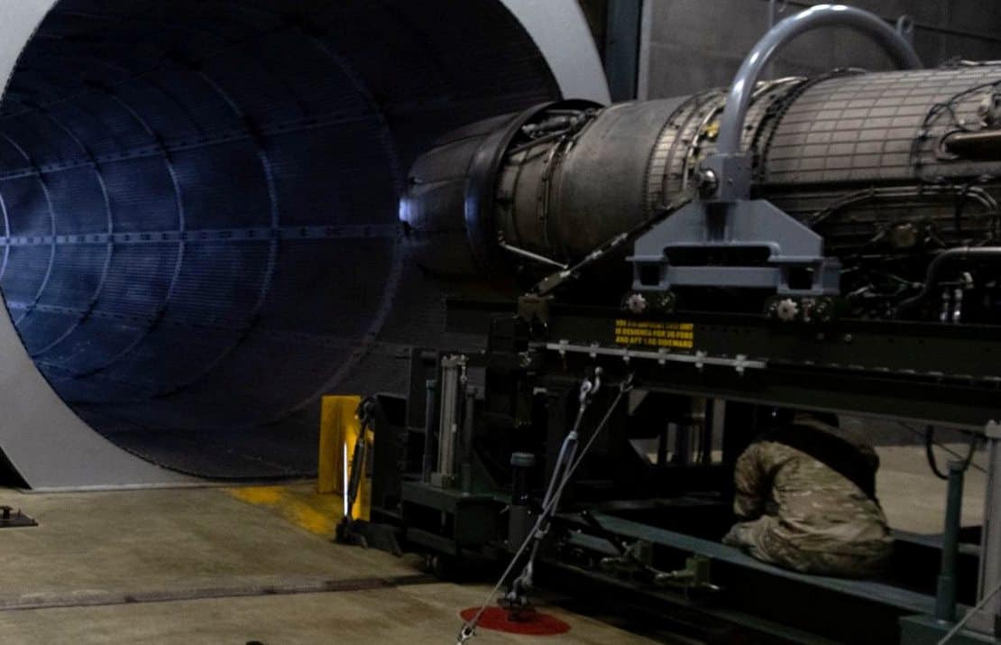 U.S. Air Force in Germany shows Ukrainian military F-16 engine testing