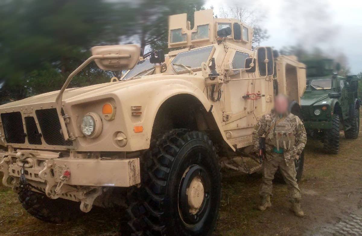 Oshkosh M-ATV armored vehicles arrive to Ukraine