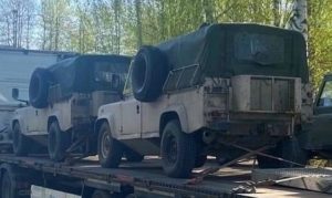 Армія Литви передає Україні Land Rover Defender