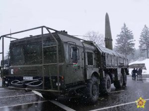 Białoruskie wojsko zakończyło szkolenie z obsługi pocisków nuklearnych Iskander-M