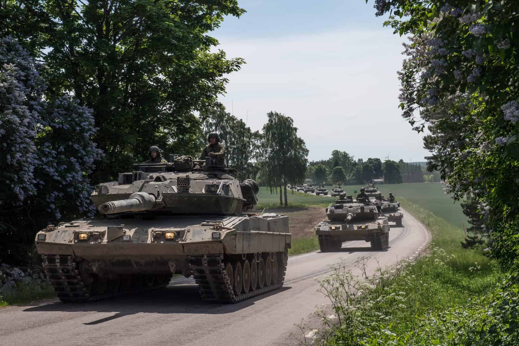 Шведські танки Stridsvagn 122.