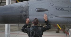 США підтримали навчання українських льотчиків на F-16