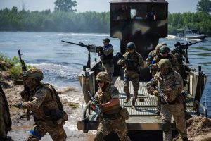 Defense forces of Ukraine training to capture bridgeheads on the banks of the Dnipro River