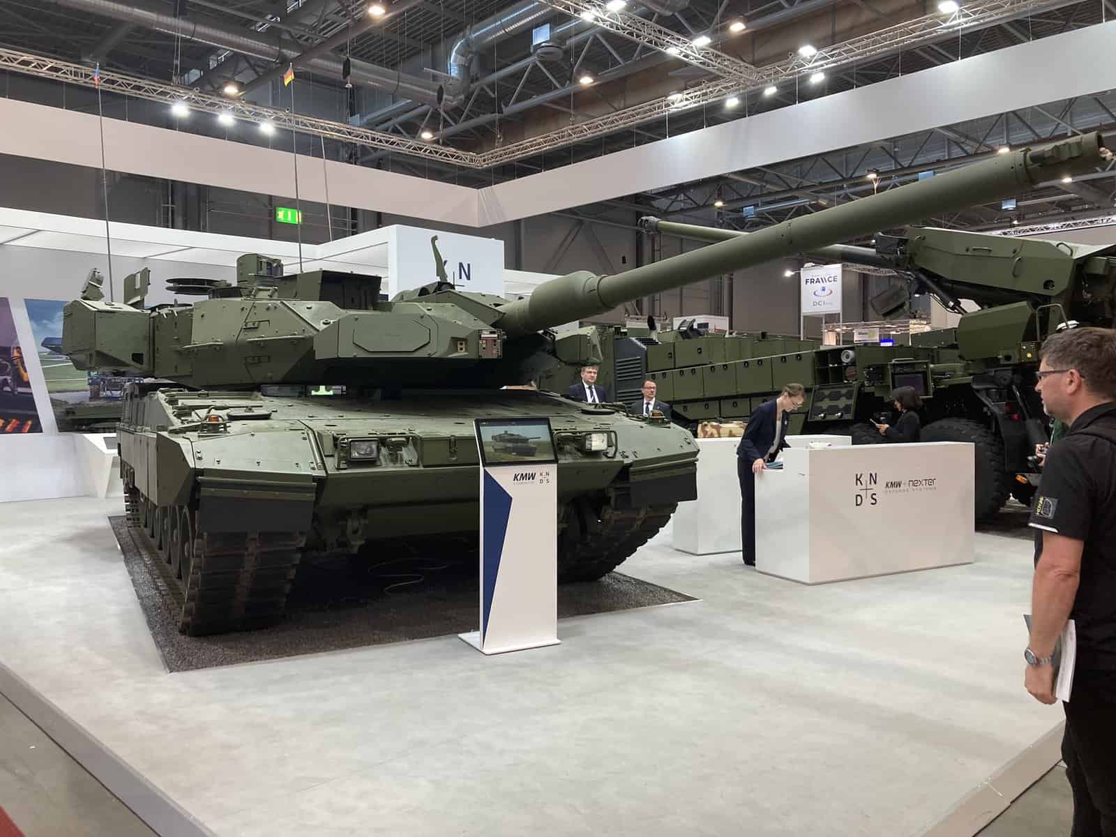 KMW представила прототип танка Leopard 2A8