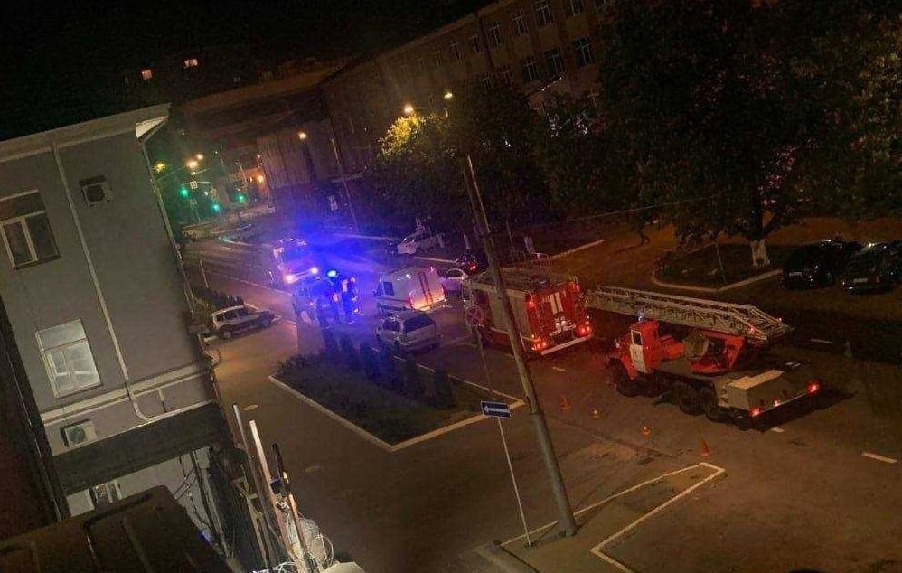 Explosion occurs in the FSS building in Belgorod at night