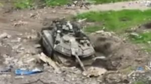 Kolejny rosyjski T-90M Proryw zniszczony za pomocą drona