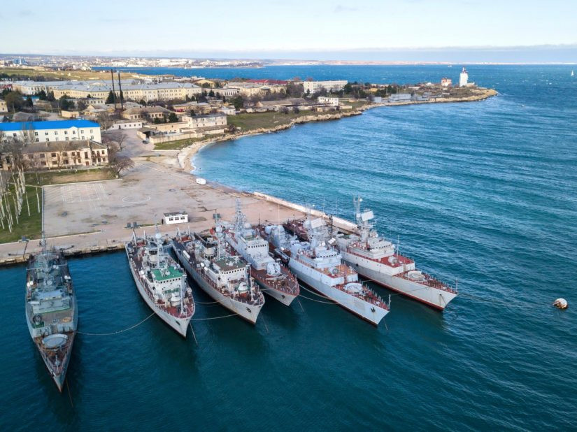 Russia disposes of captured ships of the Navy of Ukraine