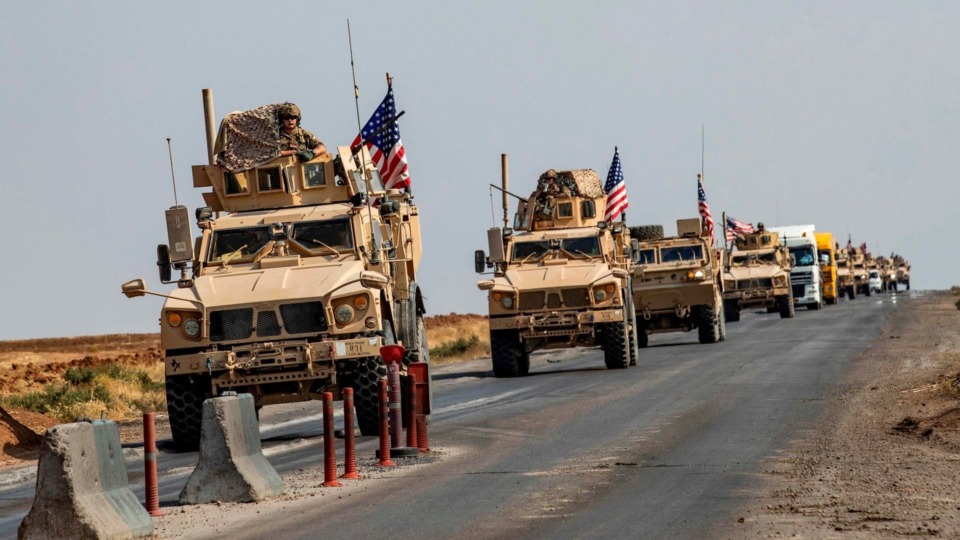 Війська коаліції посилюються на сході Сирії. Нетаньягу збирається до Китаю. Ізраїль відновив нормалізацію відносин з арабськими країнами.