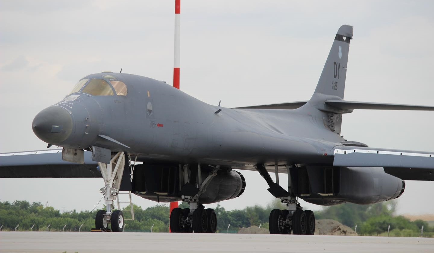 До навчань Air Defender залучили два В-1В Lancer