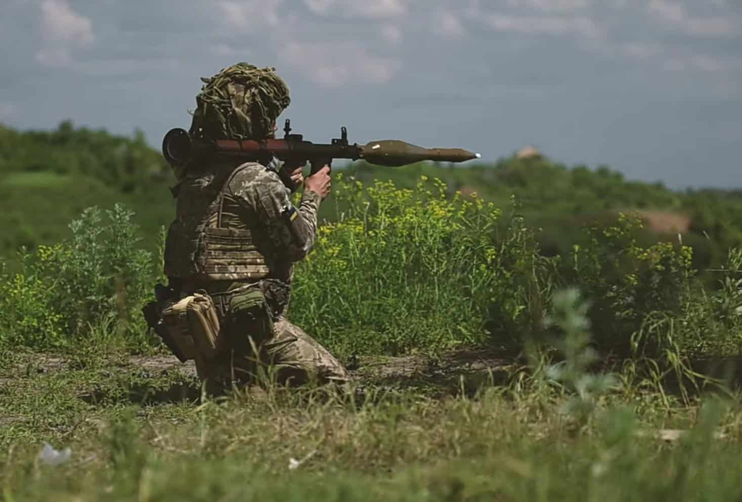 “Vuelve Con Vida” Entregó Al Ejército Ucraniano 1000 Lanzagranadas ATGL-L3