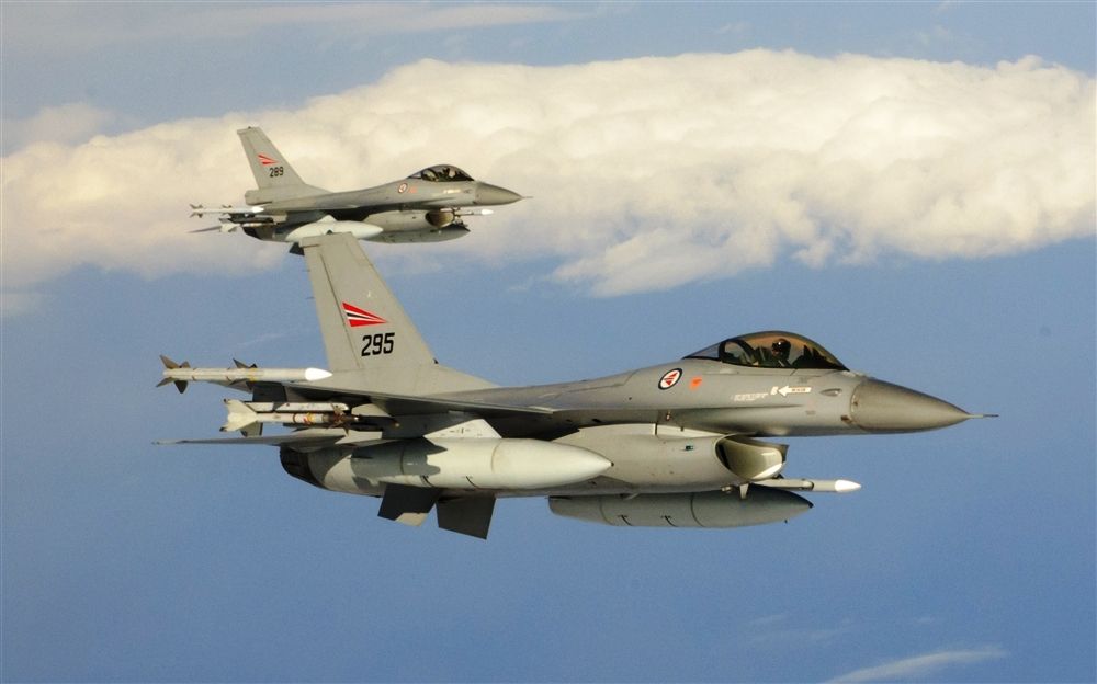 EE.UU Autoriza Vender a Rumania 32 F-16 Noruegos