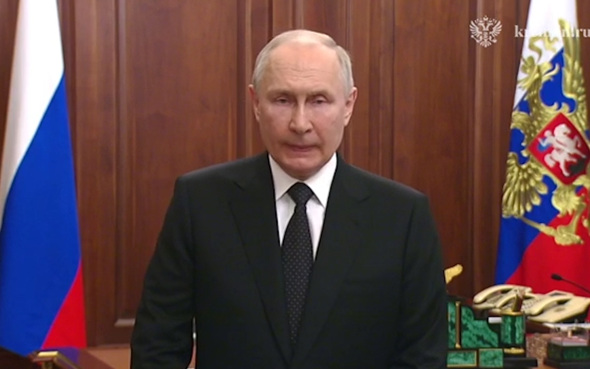 Putin orders the Armed Forces of the Russian Federation to neutralize the organizers of the “armed rebellion”