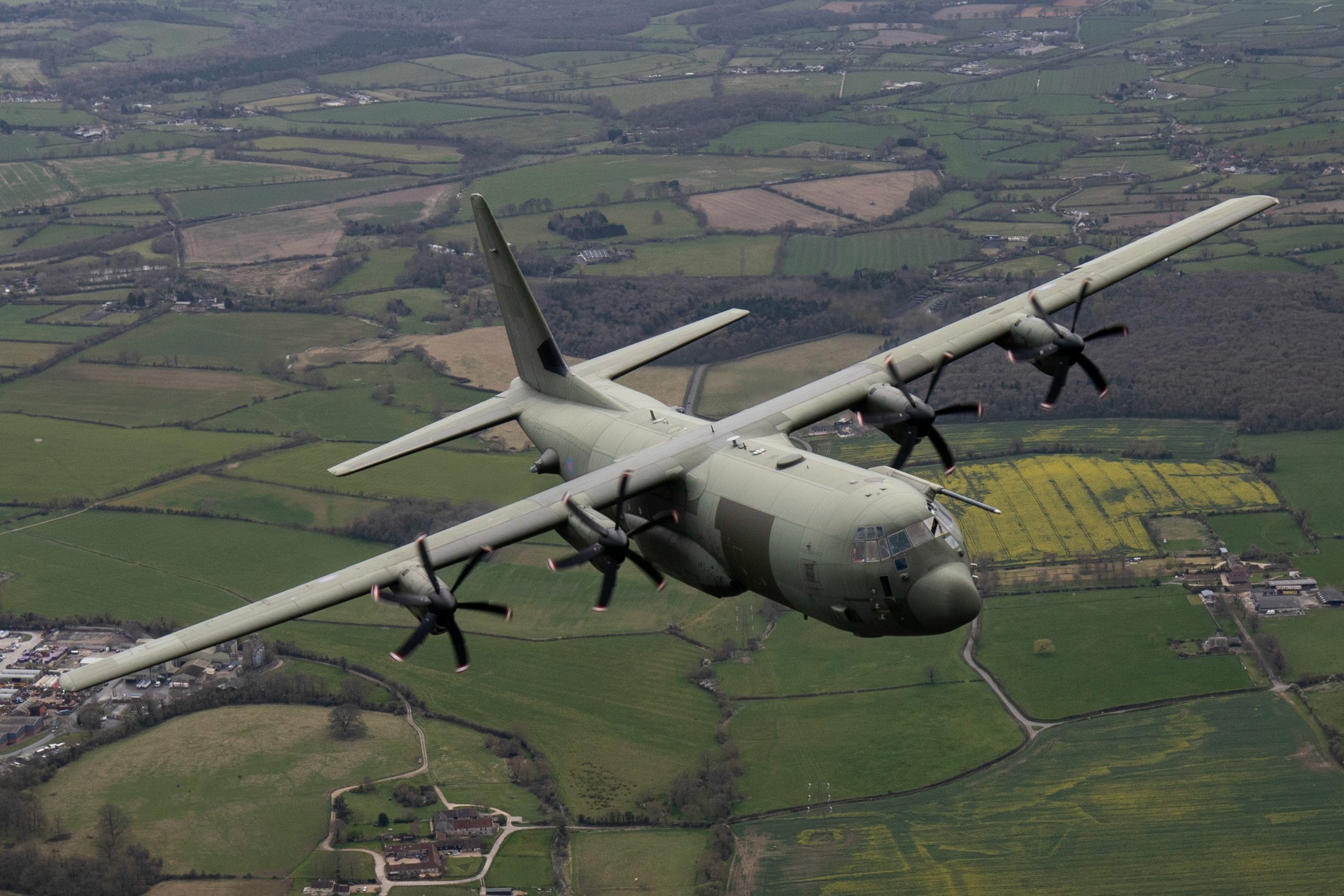 Британія вивела з експлуатації літаки C-130J