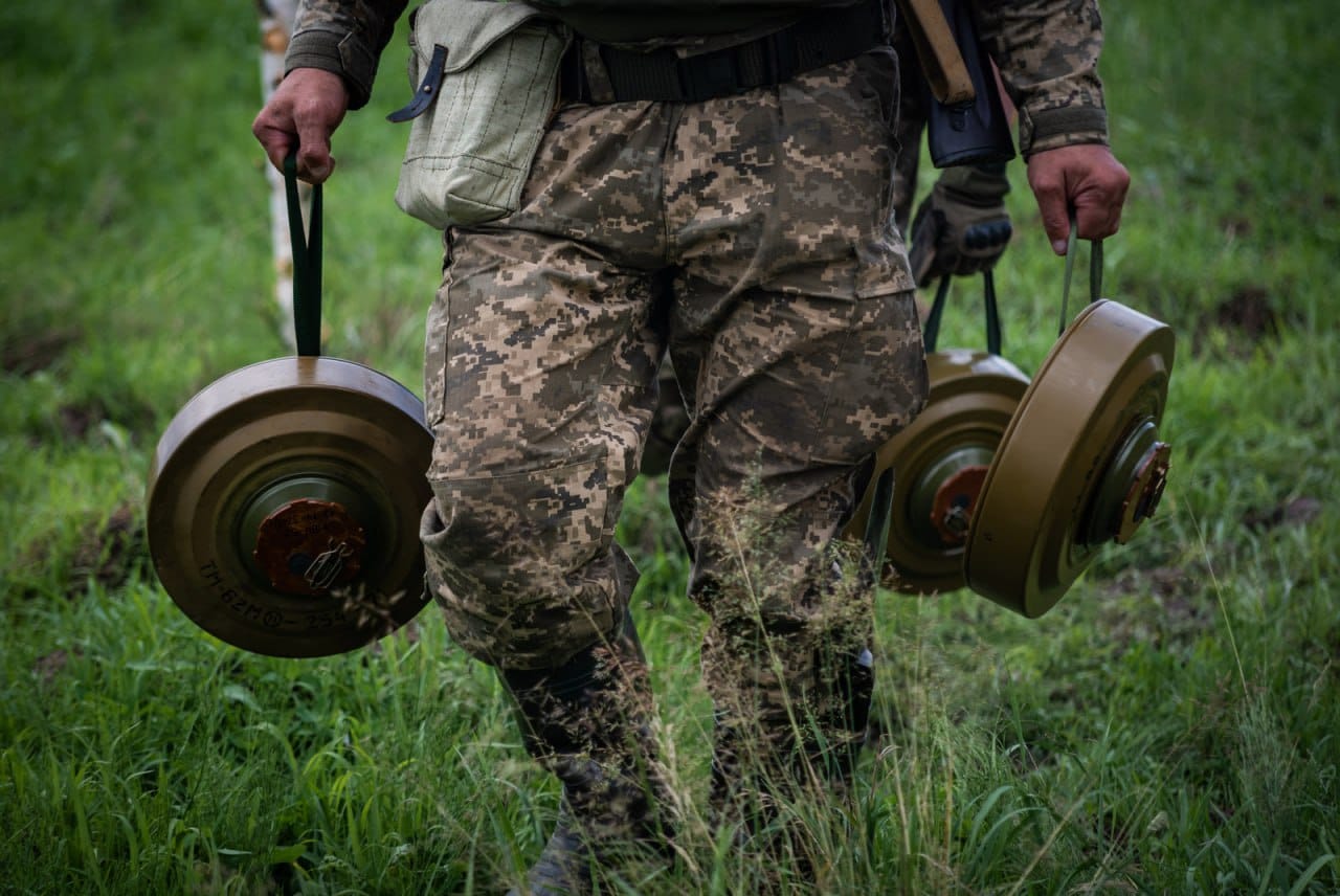 Ukraina zainstalowała 30 pól minowych na północnej granicy