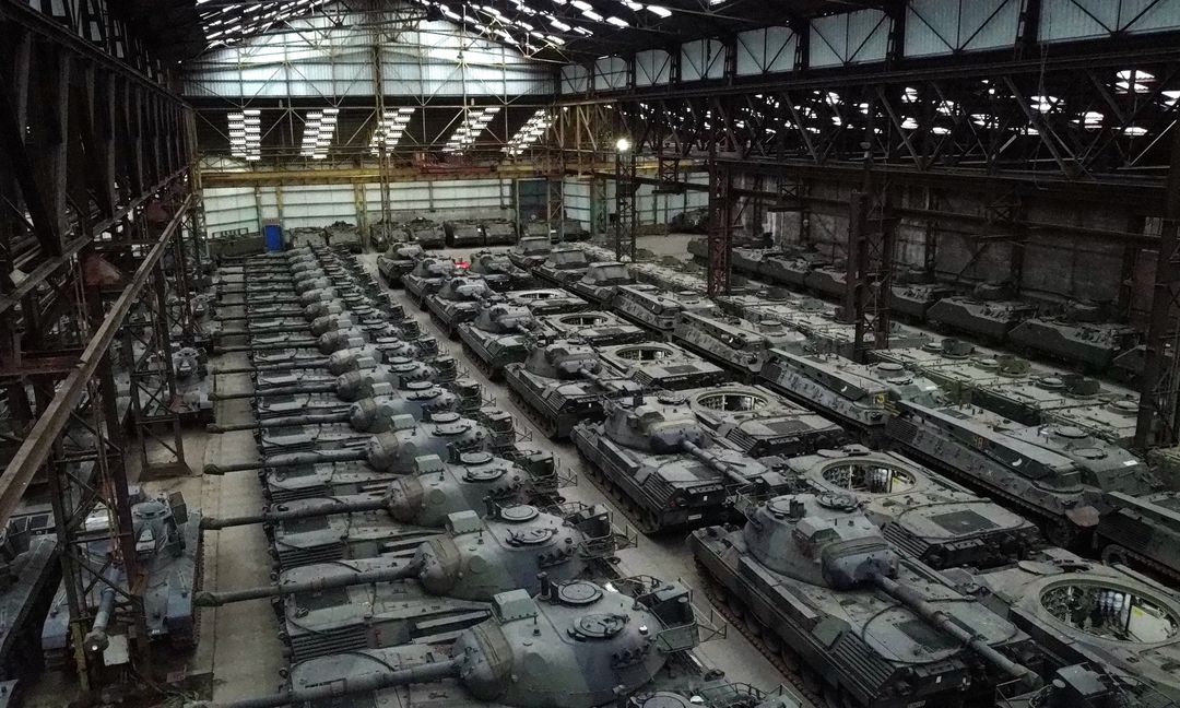 OIP Land Systems Ha Enviado a Modernizar Los Primeros Tanques Leopard 1 Para Ucrania